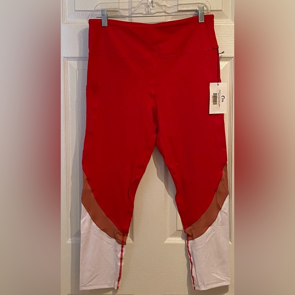 Zyia active scarlet curves pocket light n tight 7/8 24” ( 16-18) NWT